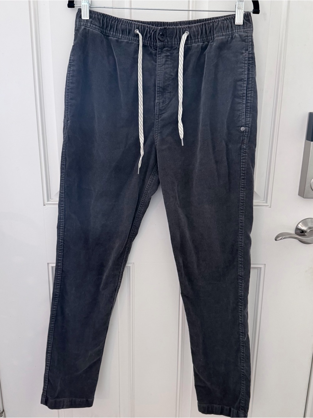 Vuori Optimist Corduroy Pants M | Gray Elastic Waist Classic Fit
